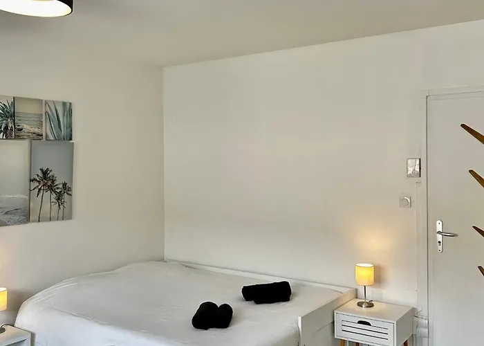 Le Petit Placieux, Garage Gratuit Sur Place *